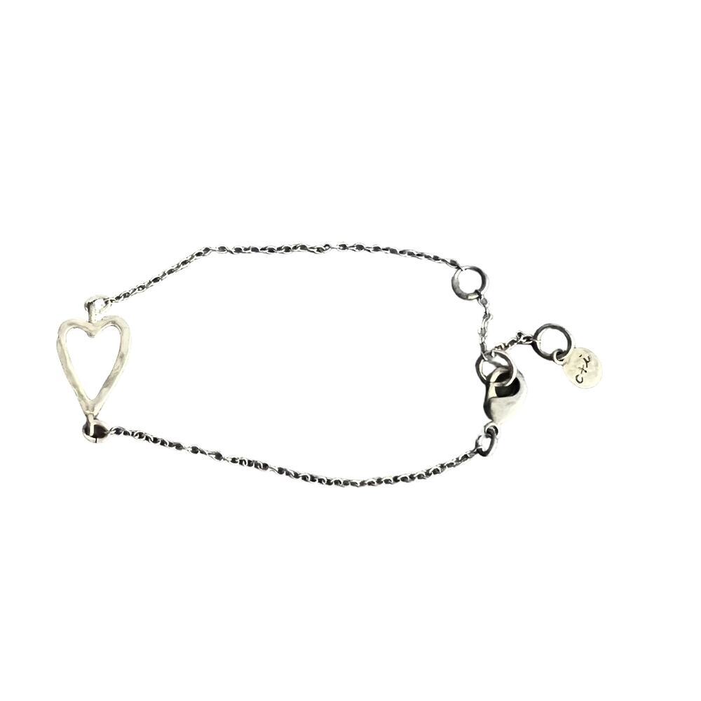 🍭6/$30 Distressed gold tone Chloe + Isabel heart simple chain delicate bracelet